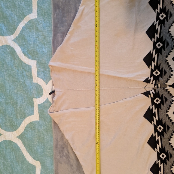 H&M PONCHO - Picture 3 of 5